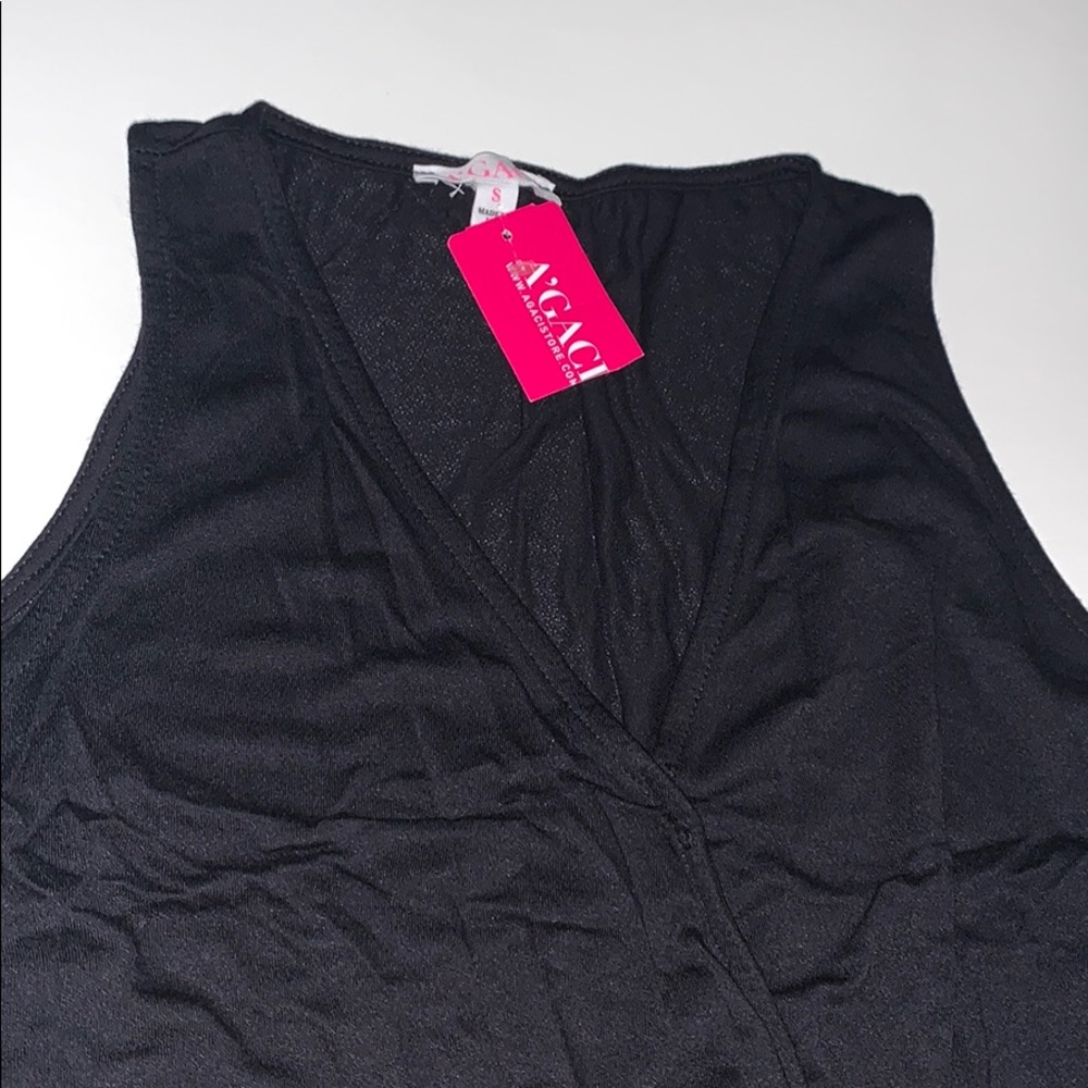 Black tee - Picture 2 of 3